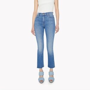 MOTHER mid rise dazzler ankle in color READING BY THE POOL